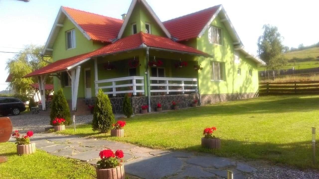 Bed and Breakfast Levi Panzio Praid Exteriér fotografie