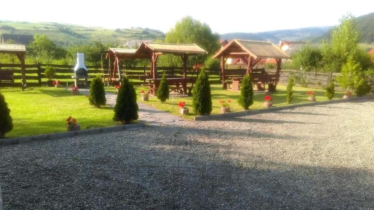 Bed and Breakfast Levi Panzio Praid Exteriér fotografie